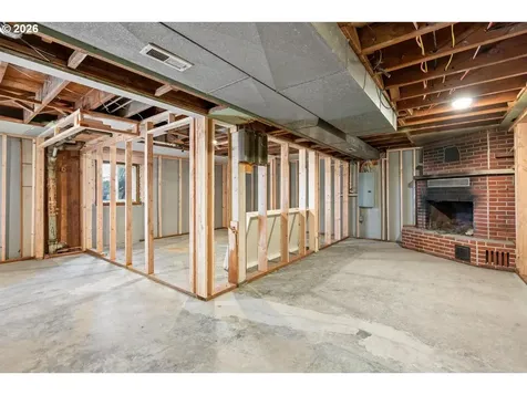 10721 NE 2nd Avenue Portland OR 97211