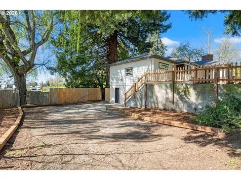 10721 NE 2nd Avenue Portland OR 97211