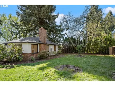 10721 NE 2nd Avenue Portland OR 97211