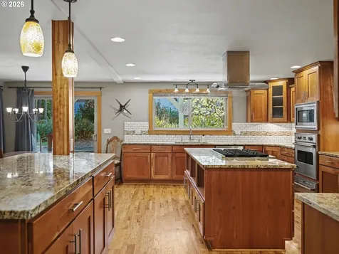 21010 E Country Club Road Brightwood OR 97011