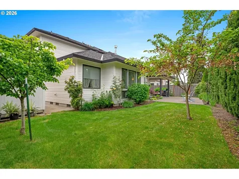 570 NW 11th Avenue Canby OR 97013