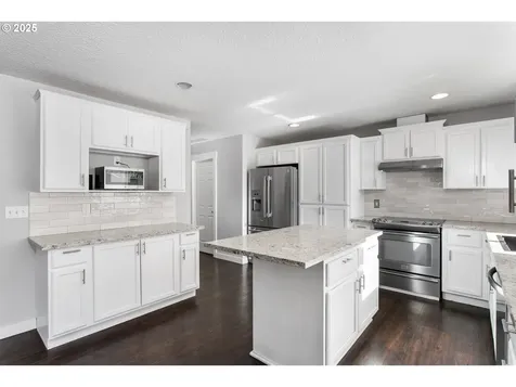 5606 NE 65th Court Vancouver WA 98661