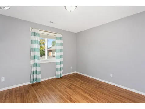 5606 NE 65th Court Vancouver WA 98661