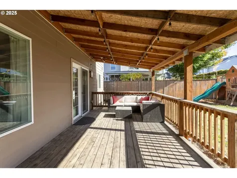 5606 NE 65th Court Vancouver WA 98661