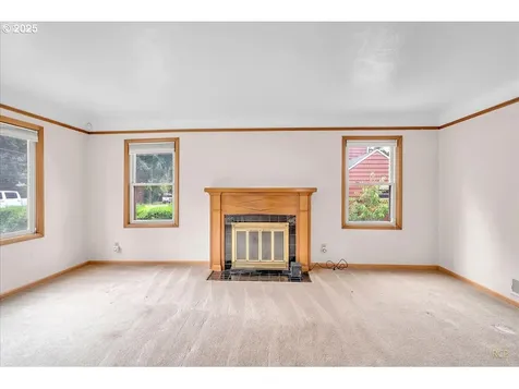 9907 SW 55th Avenue Portland OR 97219