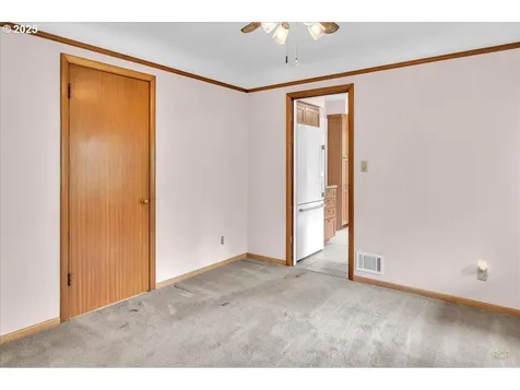 9907 SW 55th Avenue Portland OR 97219