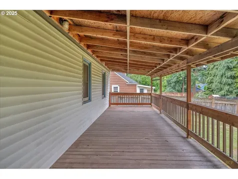 9907 SW 55th Avenue Portland OR 97219