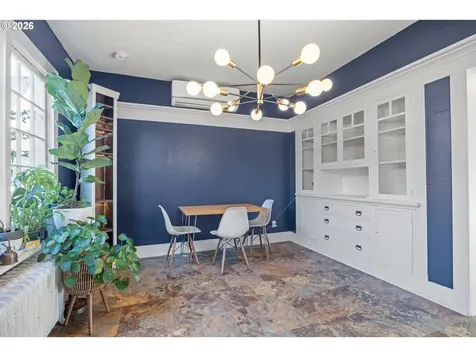 1131 Commercial Avenue Coos Bay OR 97420
