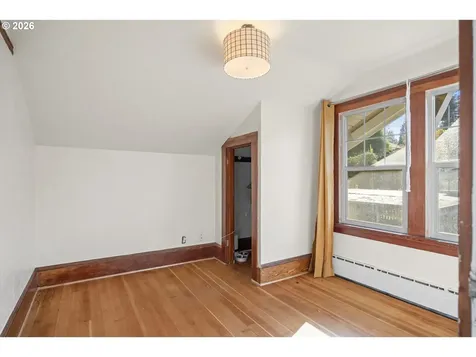 1131 Commercial Avenue Coos Bay OR 97420