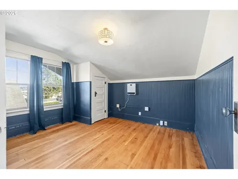 1131 Commercial Avenue Coos Bay OR 97420