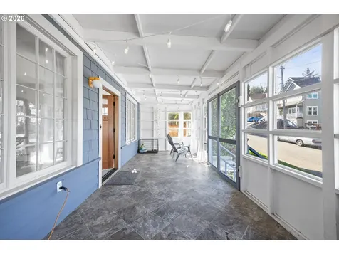 1131 Commercial Avenue Coos Bay OR 97420