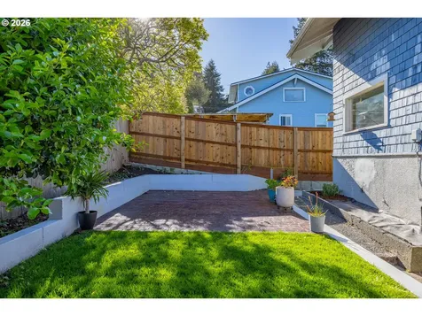 1131 Commercial Avenue Coos Bay OR 97420