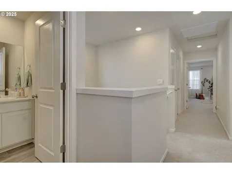 220 N 28th Place Ridgefield WA 98642
