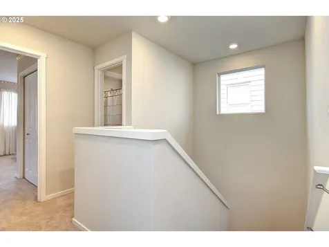 220 N 28th Place Ridgefield WA 98642