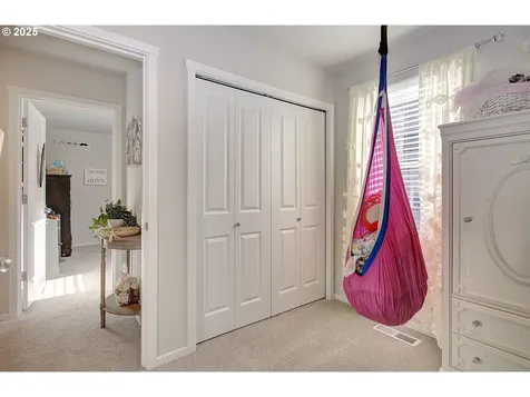 220 N 28th Place Ridgefield WA 98642