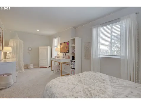 220 N 28th Place Ridgefield WA 98642