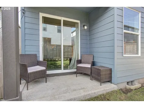 220 N 28th Place Ridgefield WA 98642