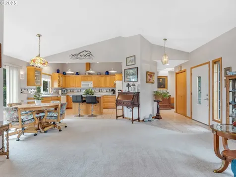 90114 Manion Drive Warrenton OR 97146