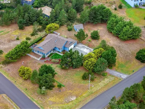 90114 Manion Drive Warrenton OR 97146