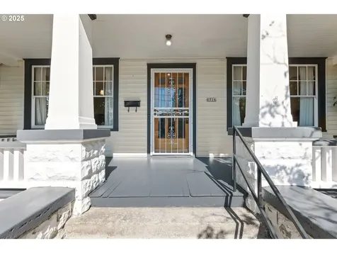 6716 N Kerby Avenue Portland OR 97217