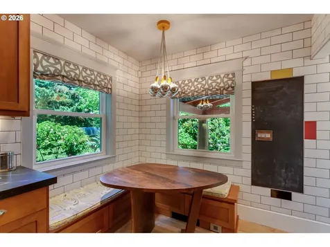 7734 N Fowler Avenue Portland OR 97217