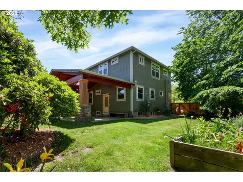 7734 N Fowler Avenue Portland OR 97217