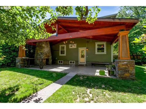 7734 N Fowler Avenue Portland OR 97217