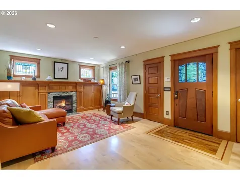 7734 N Fowler Avenue Portland OR 97217