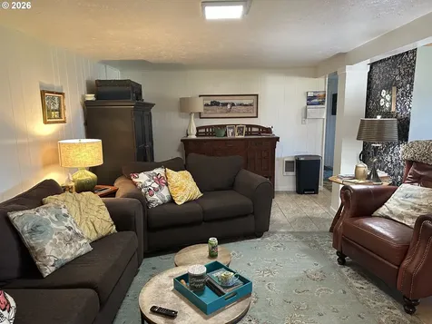 1831 E 14th Street The Dalles OR 97058