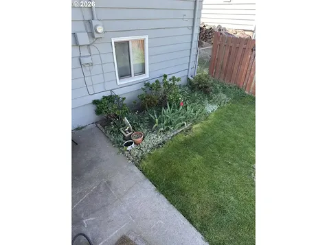 1831 E 14th Street The Dalles OR 97058
