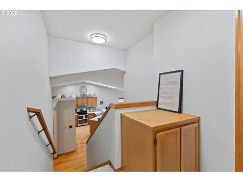 1054 SE Beaver Creek Lane Troutdale OR 97060