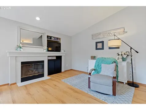 1054 SE Beaver Creek Lane Troutdale OR 97060
