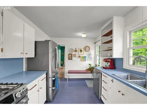 1865 Villard Street Eugene OR 97403