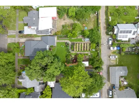 1865 Villard Street Eugene OR 97403