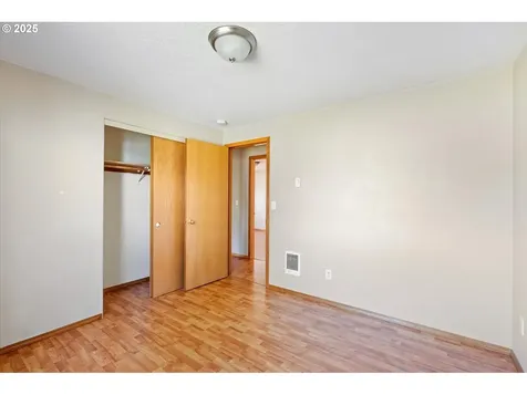 155 Boardwalk Way Kelso WA 98626