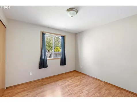 155 Boardwalk Way Kelso WA 98626