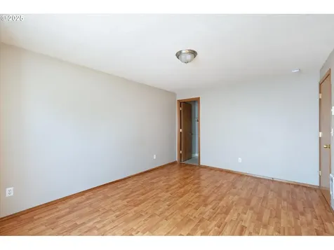 155 Boardwalk Way Kelso WA 98626