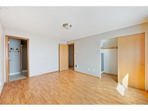 155 Boardwalk Way Kelso WA 98626