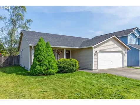 155 Boardwalk Way Kelso WA 98626