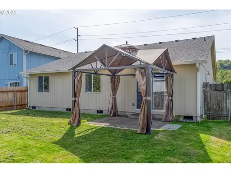 155 Boardwalk Way Kelso WA 98626