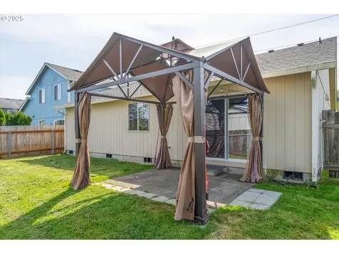 155 Boardwalk Way Kelso WA 98626