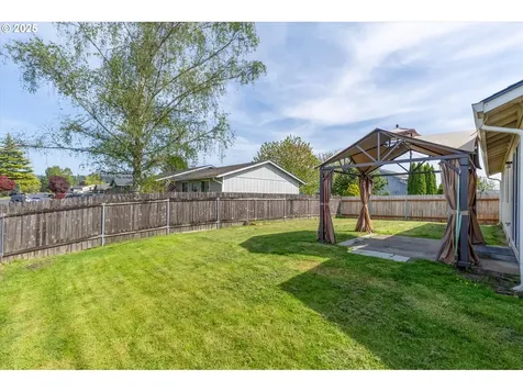 155 Boardwalk Way Kelso WA 98626