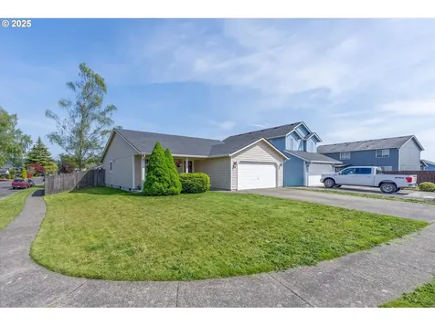 155 Boardwalk Way Kelso WA 98626