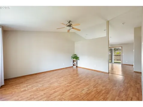155 Boardwalk Way Kelso WA 98626