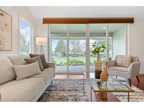 7295 SW East Lake Court Wilsonville OR 97070