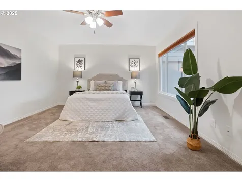 7295 SW East Lake Court Wilsonville OR 97070