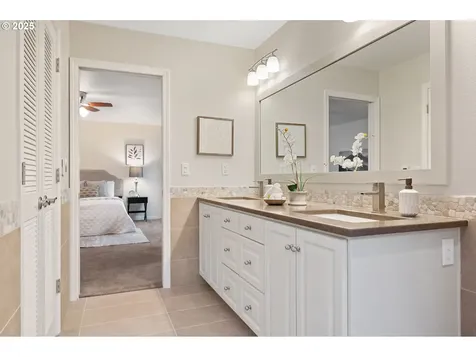 7295 SW East Lake Court Wilsonville OR 97070