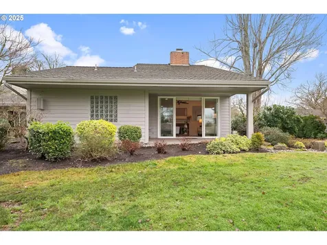 7295 SW East Lake Court Wilsonville OR 97070