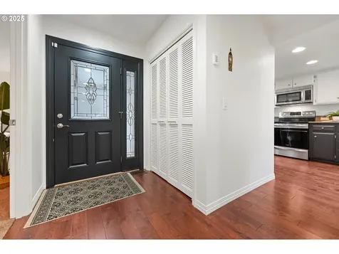 7295 SW East Lake Court Wilsonville OR 97070