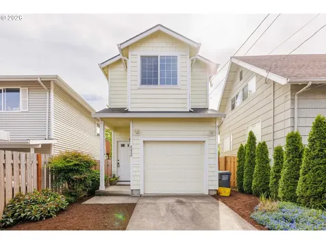 8820 N Fiske Avenue Portland OR 97203